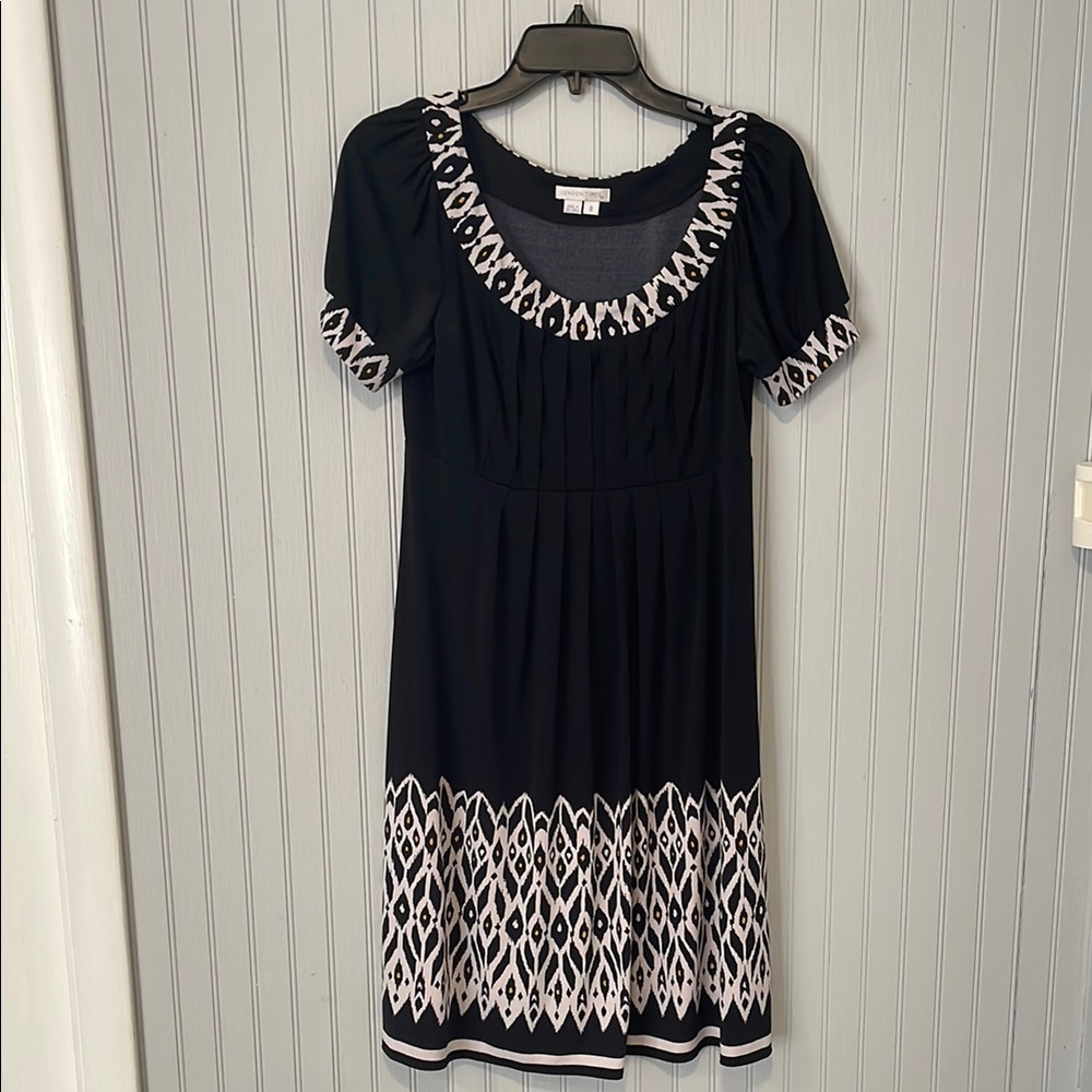 Black and White Geometric Puff Sleeve Sundress | Size 8